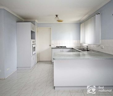 Beautiful Family Home in a Prime Location - Photo 1