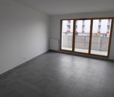 Location Appartement 2 pièces 57m² BEGLES 33130 - Photo 4