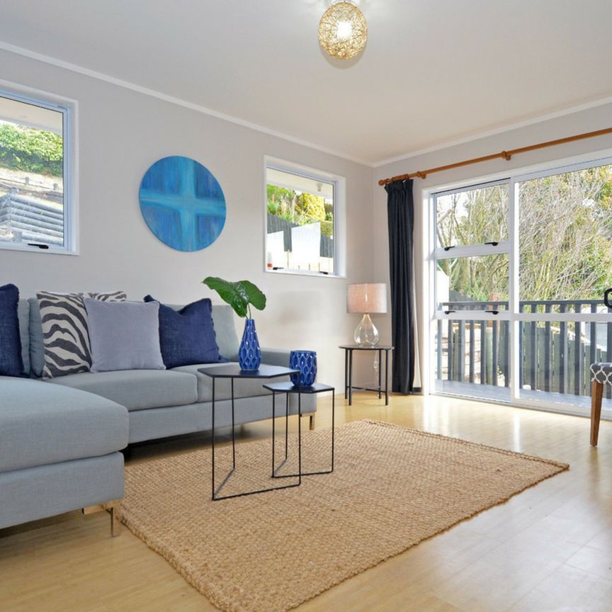 Beauty and the Bungalow - Photo 1