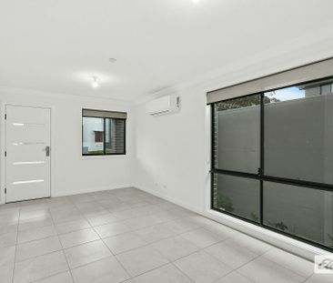 12A Crystal Street - Photo 1