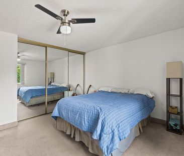 Nov. 1st: Central – 2 bed, 1 bath, quiet adult building - Photo 6