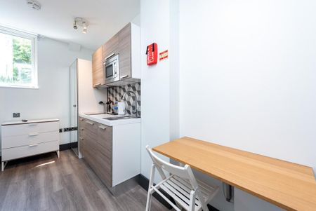 Studio to rent - Photo 4