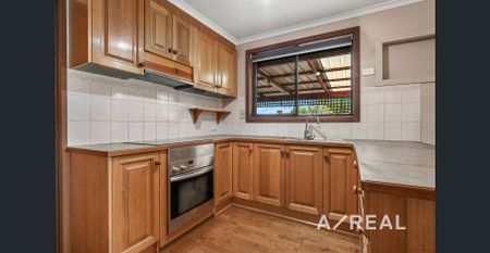 Comfortable Family Living in a Convenient Location - Photo 3