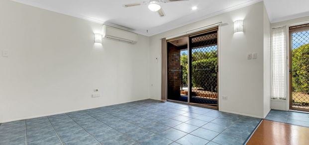 15 Waratah Street - Photo 1