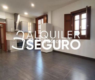 Piso en alquiler en Ciutat Vella - Photo 3