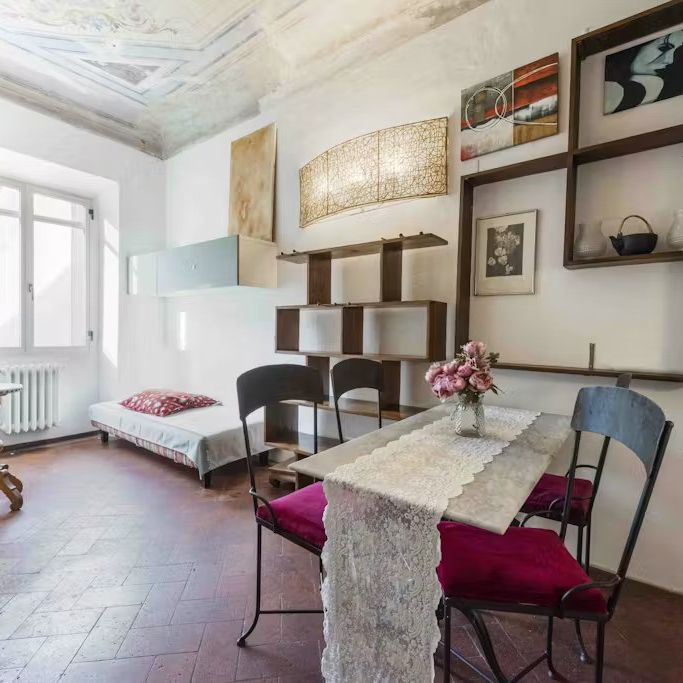 Via Laura, Florence, Tuscany 50121 - Photo 1