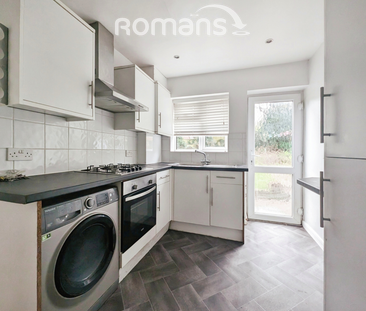 3 bedroom semi-detached house to rent - Photo 3