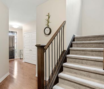 For Lease - 1287 Howlett Circle, London North, Ontario - Photo 2