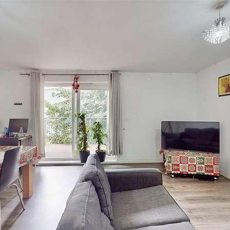 Primrose Place, Isleworth, TW7 - Photo 1