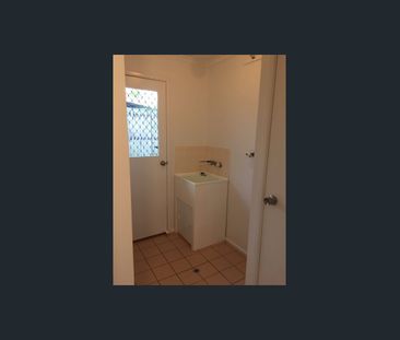 AFFORDABLE 3 BEDROOM HOME WITH DOUBLE BAY SHED - Photo 4