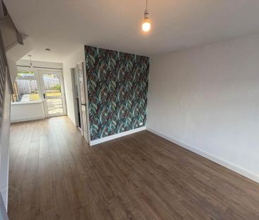 3 Dromore Road, Carrickfergus, BT38 7PJ - Photo 6