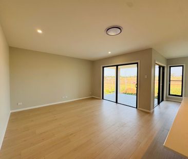 14 Hewitt Rd, Lochinvar, NSW 2321 - Photo 1