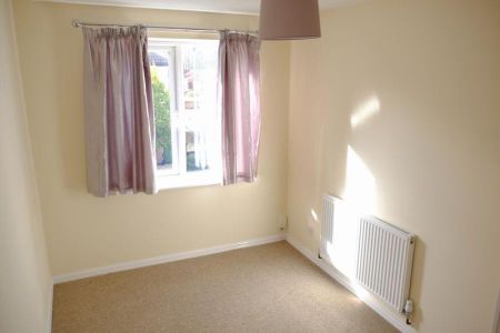 2 Bedroom Terrace House For Rent - Photo 4