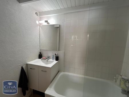 Location Appartement 2 pièces 46m² BORDEAUX 33000 - Photo 4