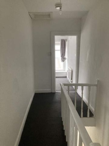 Two Bedroom, Watkin Street, Swansea. - Photo 3