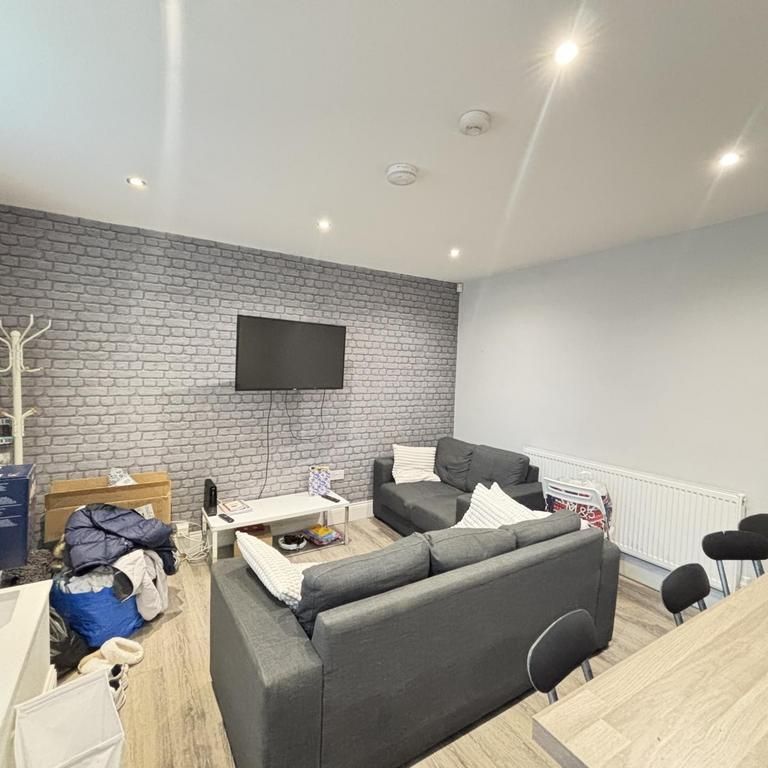 3 bedroom house to rent - Photo 1