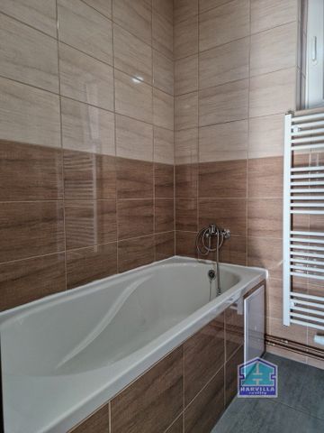 Pronájem bytu 1+kk 30 m2 - Fotografie 5