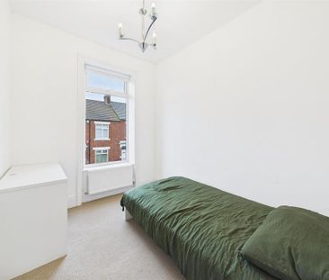 3 bedroom apartment to rent - Photo 1