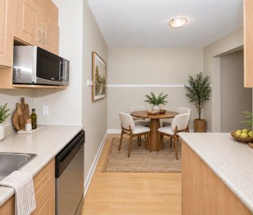 250 Broadway Avenue — One-Bedroom Suite (Type C) - Photo 5