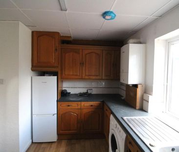 2 bedroom maisonette to rent - Photo 3