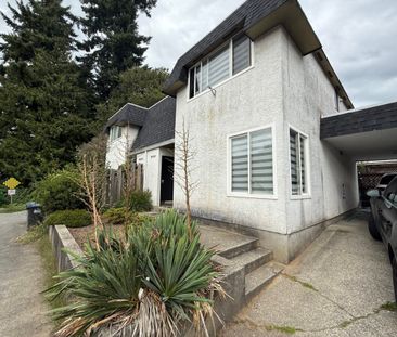 Updated Duplex - Photo 6