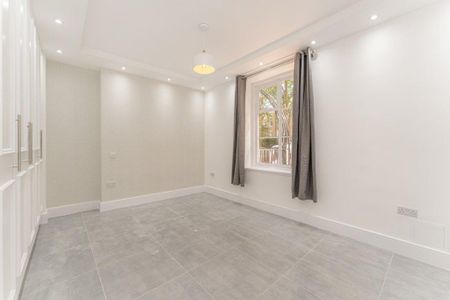 4 bedroom apartment to rent - Photo 3