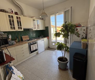 Location Appartement 4 pièces 88m² PERPIGNAN 66000 - Photo 4