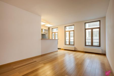 Prachtige ruime flat op topligging in de Kammenstraat - Photo 2