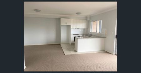 SPACIOUS 2 BEDROOM UNIT - Photo 5