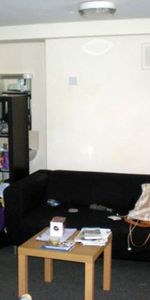 Studio Flat in Camden - Photo 4