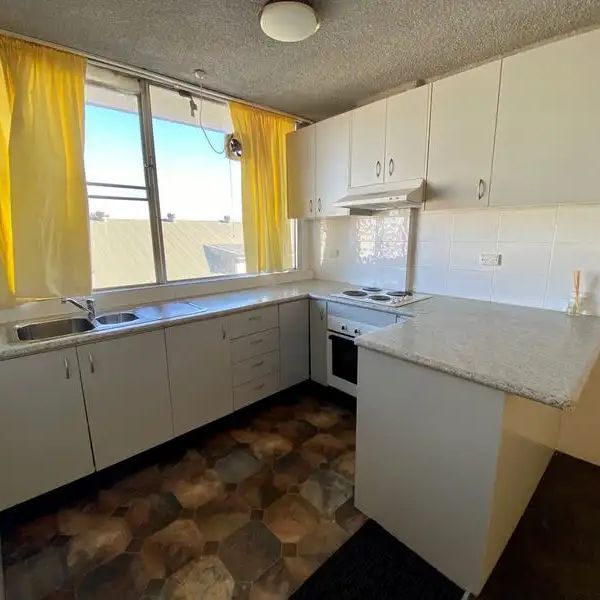 “A spacious floor plan featuring two generously sized bedrooms” - Photo 2