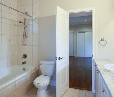 For Lease - 38 Stonegate Road, Toronto, Ontario - Photo 6