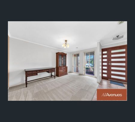 35 Chisholm Cres, Narre Warren South, Vic 3805 - Photo 5
