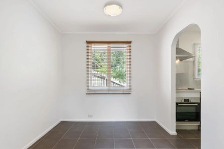 Renovated 3-Bedroom Unit in a Peaceful Paddington Pocket - Photo 3