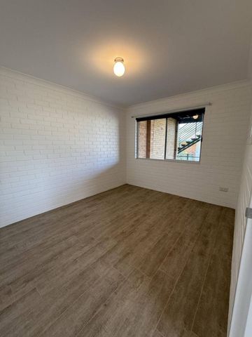 Coastal Living in a Quiet Street - Walk to the Beach - Photo 2