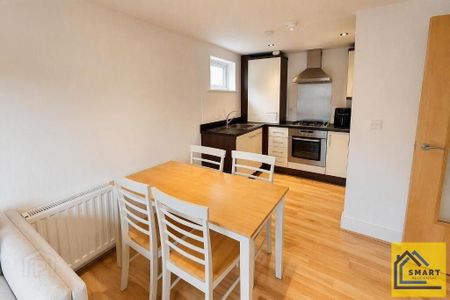 Apt 5 Strand Central, 27 Hillfoot Street, Belfast, BT4 1JL - Photo 5