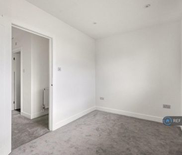 2 bedroom maisonette to rent - Photo 1