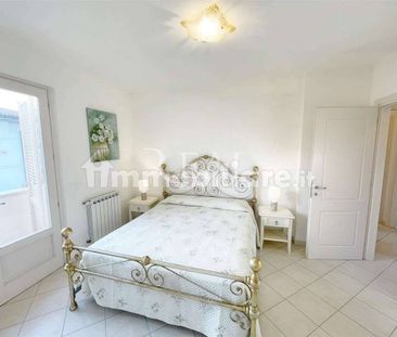 Villa unifamiliare via Giuseppe Mazzini 115, Vittoria Apuana, Forte... - Photo 4