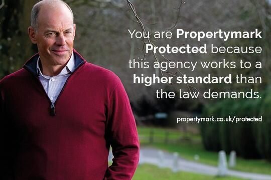 4 bedroom detached house to rent - Photo 1