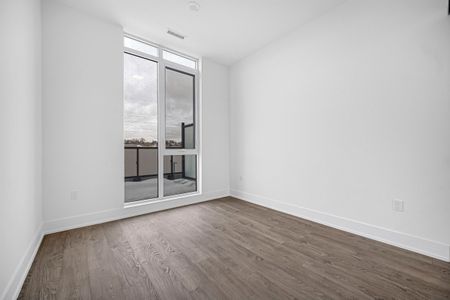 For Lease - 858 Dupont Street Unit# 211, Toronto, Ontario - Photo 5