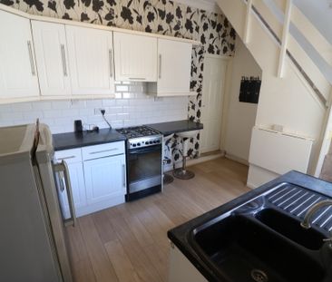 14 Exmouth Street - Photo 3