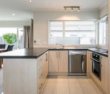 McNaughton Place, Onekawa - Photo 1