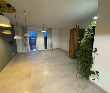 Pronájem bytu 2+kk • 53 m² bez realitkyPráčská, Praha - Záběhlice - Photo 1