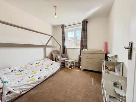 3 bedroom detached house to rent - Photo 3