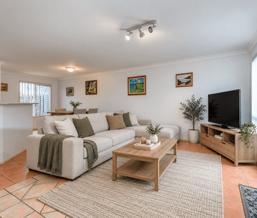 Spacious Two-Bedroom Townhouse Just Moments from the Broadwater - Photo 1