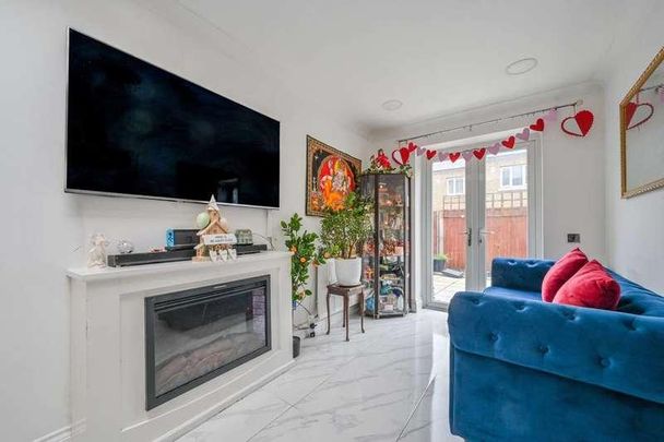 Abbott Road, Poplar, E14 - Photo 1