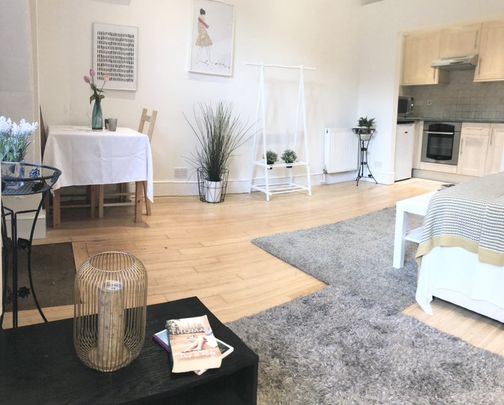 Studio Flat, Danbury Street, N1 - Photo 1