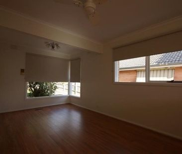 3 Bedroom Family Home - Photo 2