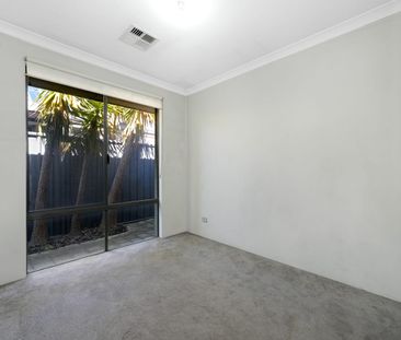 Modern Family Living in Prime Piara Waters Location - Photo 3