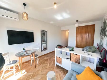 Calle del Ferrocarril, Madrid, Community of Madrid 28045 - Photo 3